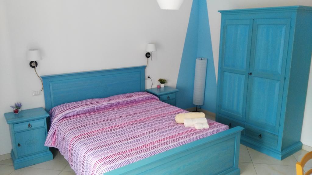 B&B Sa Zodia Guest House Bitti Zewnętrze zdjęcie