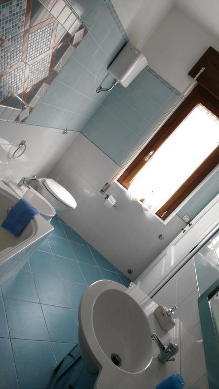 B&B Sa Zodia Guest House Bitti Zewnętrze zdjęcie