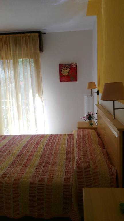 B&B Sa Zodia Guest House Bitti Zewnętrze zdjęcie